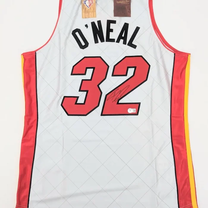Shaquille O'NEAL - Maillot Mitchell&Ness Swingman Lakers 75TH Anniversary signé. COA Beckett.